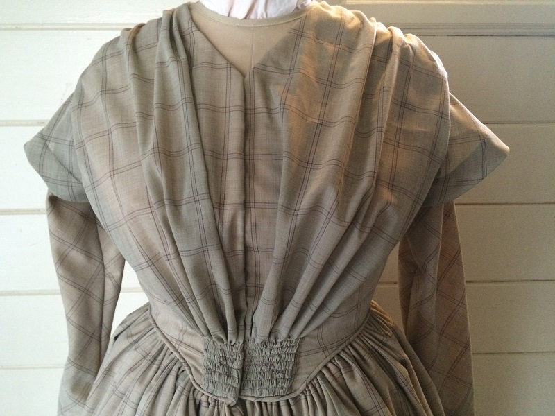 1840s Reproduction Fan Front Beige Plaid Daydress Bodice 