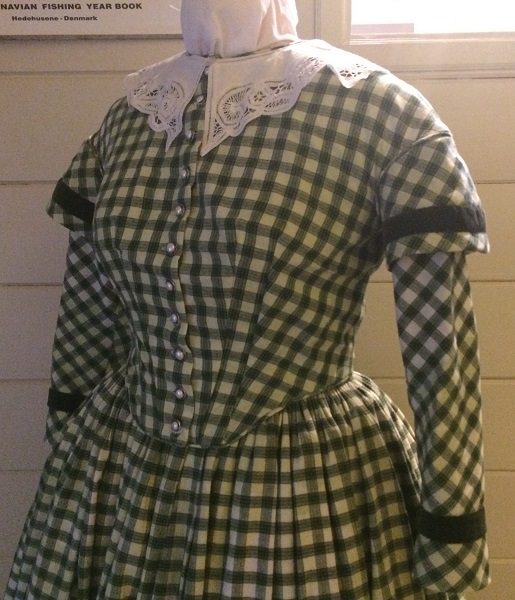 1840s Reproduction Green Plaid Bodice Left 3/4 View