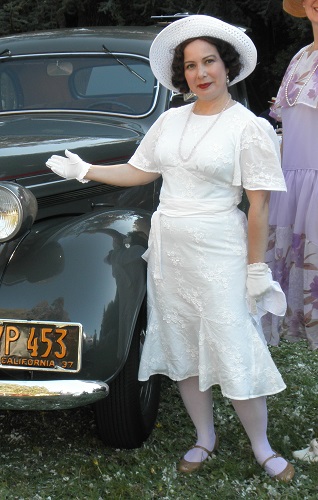 1930s reproduction white day dress