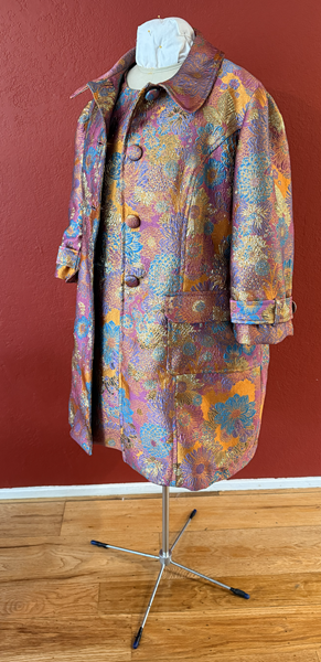 1960s Vibe Orange Multi Coat Left Quarter View. Vogue V1537